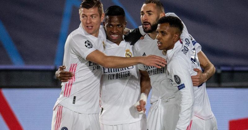 Cartoacuten lleno en la Champions League
