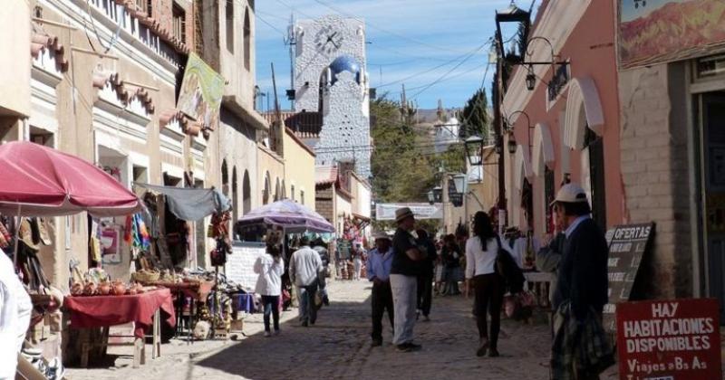 Humahuaca lanzoacute su temporada turiacutestica