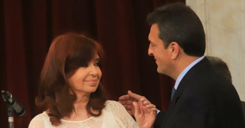 Cristina Kirchner y Sergio Massa vuelven a congelar las dietas de los legisladores