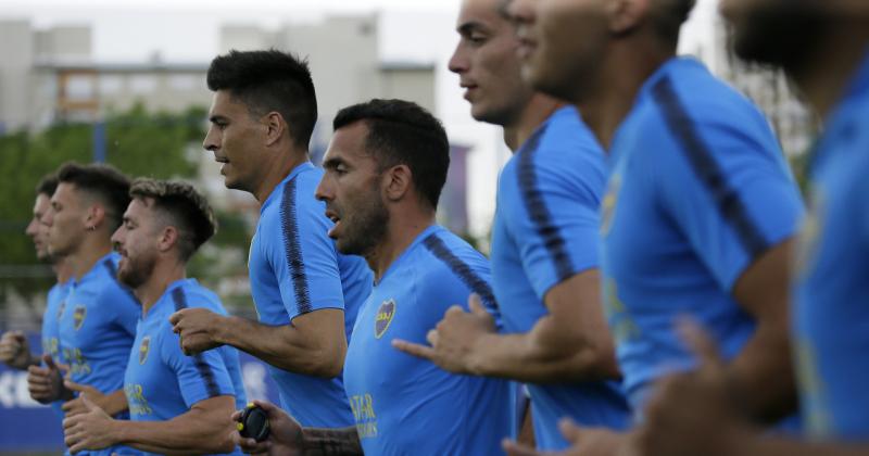 Boca comienza la pretemporada con Marcos Rojo muy cerca