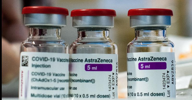 La OMS autorizoacute la aplicacioacuten de la vacuna de AstraZeneca 
