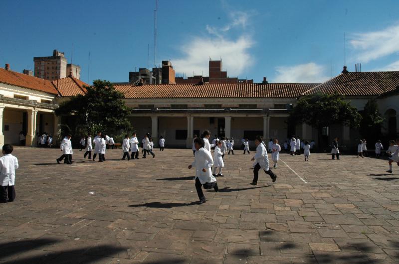 Continuacutean abiertas las inscripciones en la escuela Marina Vilte