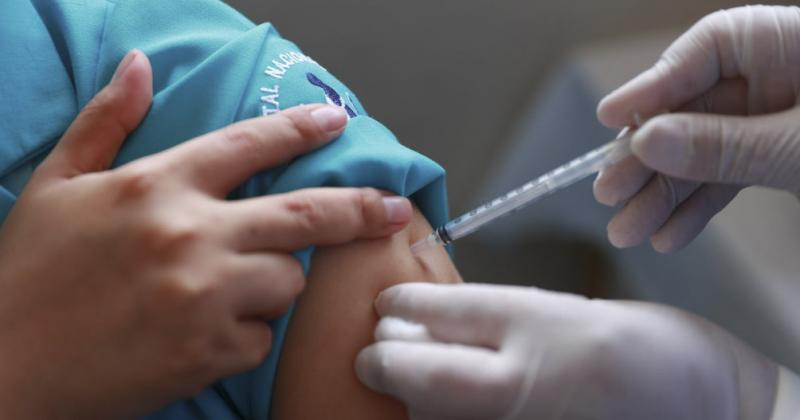 Avanza en Sudameacuterica la campantildea de vacunacioacuten 