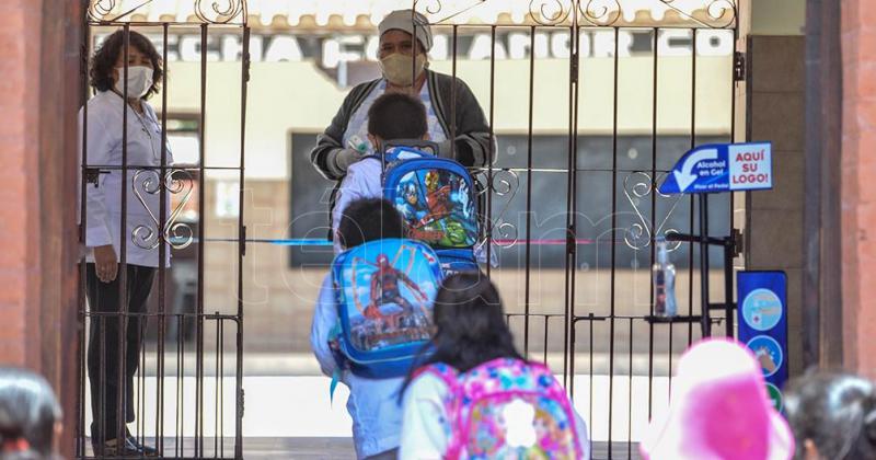 El Gobierno descartoacute suspender las clases 