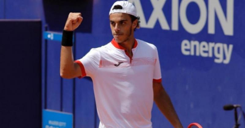 El argentino Fran Ceruacutendolo se metioacute en las semifinales del Argentina Open a puro coraje