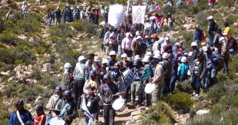 Reiteran que no estaacute permitido el ascenso de fieles a Punta Corral