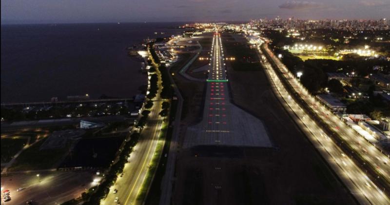 Tras siete meses reabrioacute el Aeroparque Jorge Newbery