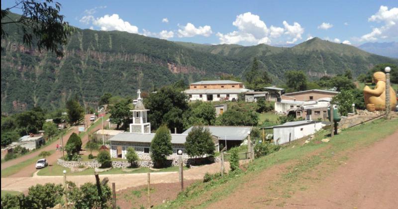 Siete escuelas sin clases por los cortes de ruta debido a las fuertes lluvias en Jujuy