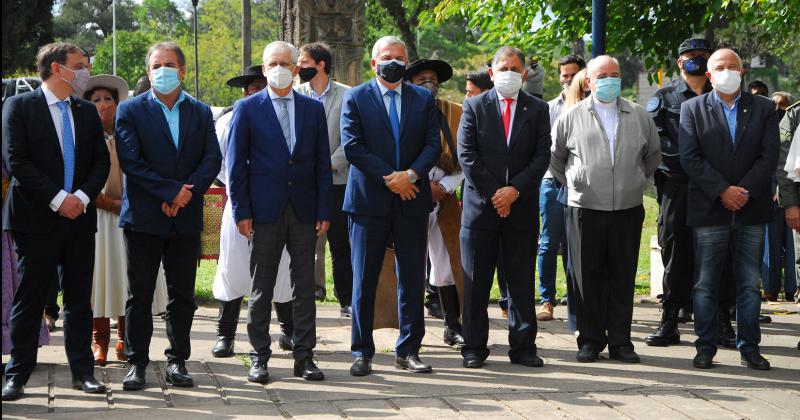 Conmemoraron el 428ordm aniversario de la fundacioacuten de la ciudad de San Salvador