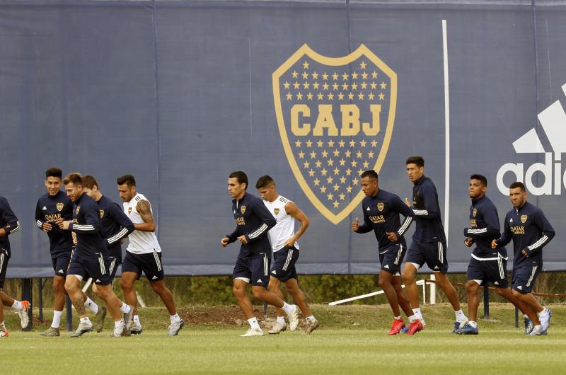 Boca inicia su aventura en la Libertadores en la altura de La Paz 