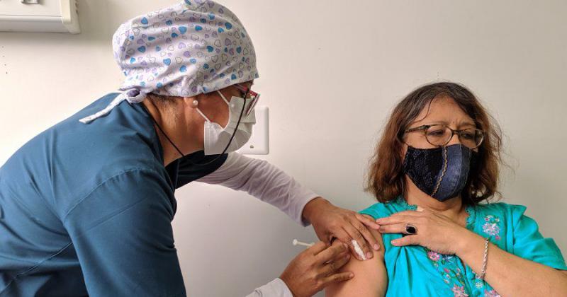 Aplicaron en la provincia 50102 vacunas contra Covid 19 en las uacuteltimas semanas