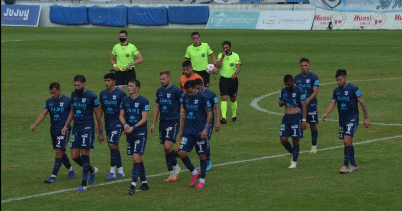 Gimnasia viaja el mieacutercoles a la noche a Coacuterdoba