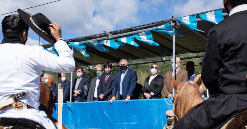 Sentido de pertenencia patria en el tributo al Diacutea Grande de Jujuy