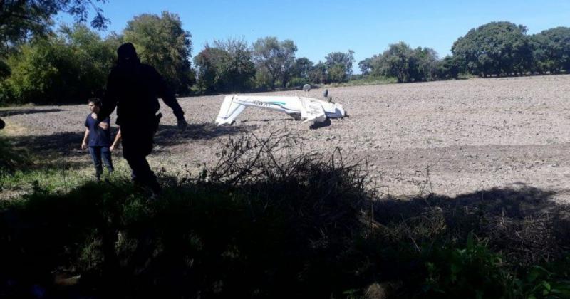 Cayoacute una avioneta en El Carmen