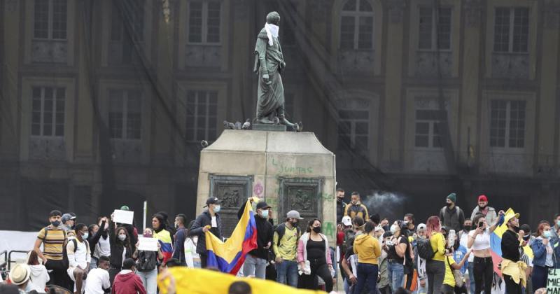 En Colombia las protestas dejaron al menos 17 muertos y 800 heridos 