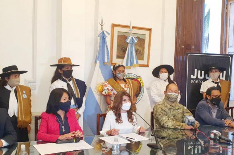 Mujeres gauchas participaraacuten de cabalgata en el marco de la Semana de Mayo