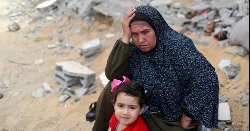 Israel permitiraacute la entrada de ayuda en Gaza mientras negocia la tregua