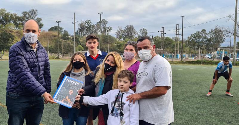 Comenzoacute el Torneo de Fuacutetbol Solidario Mateo Martinez