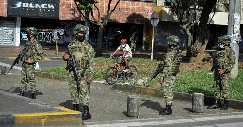 Negativa de gobernadores para militarizar sus distritos en Colombia