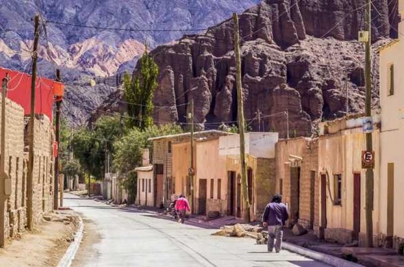 Municipios quebradentildeos captan visitantes del paiacutes