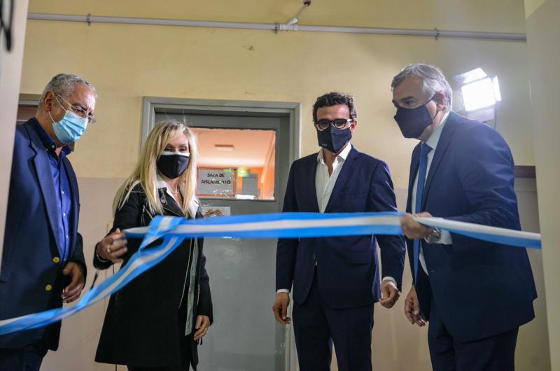 Morales inauguroacute un tomoacutegrafo y obras en el Hospital Zabala