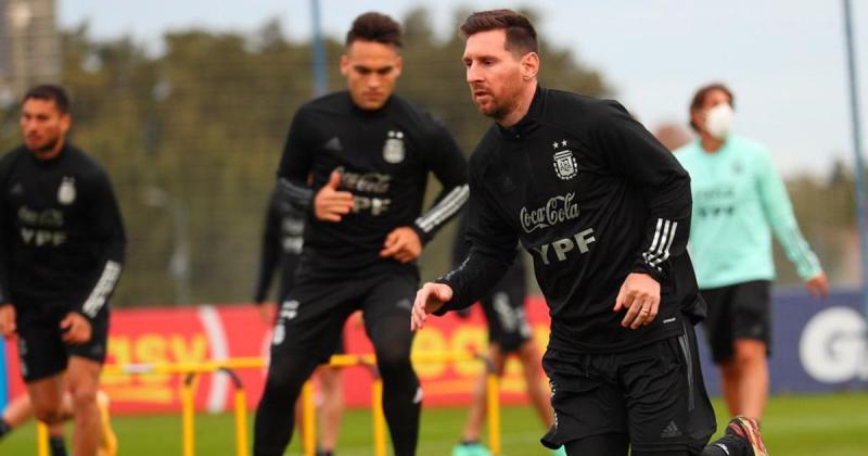 Argentina recibe a Chile en la reanudacioacuten de las Eliminatorias