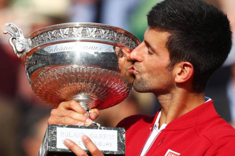 Djokovic es el nuevo campeoacuten de Roland Garros 