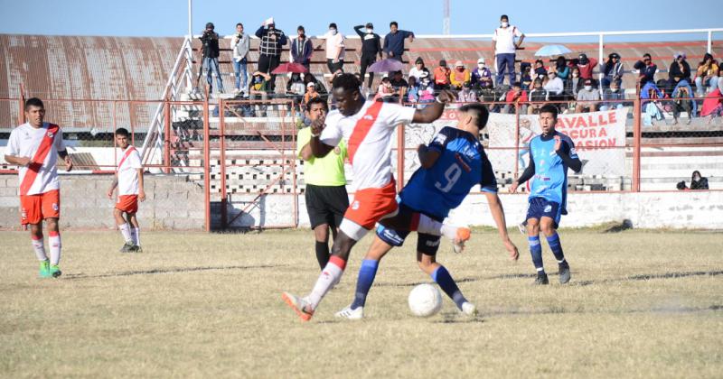 Talleres de Perico superoacute a General Lavalle por 2 a 1