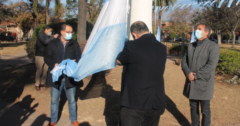 La Unioacuten Ciacutevica Radical realizoacute un acto en homenaje a Hipoacutelito Yrigoyen