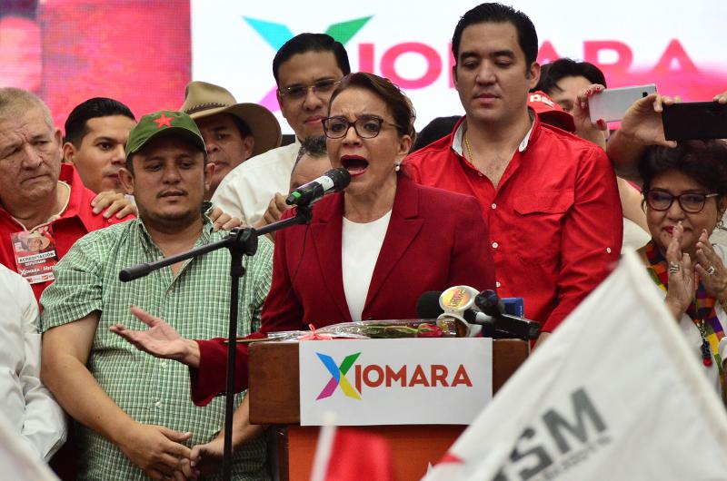 Xiomara Castro de primera dama derrocada candidata presidencial feminista