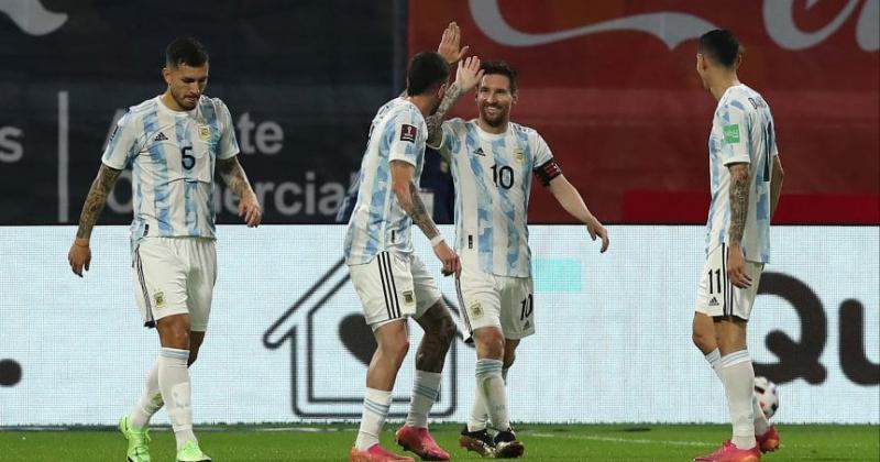 Argentina enfrenta a Colombia en busca de una nueva final de la Copa Ameacuterica
