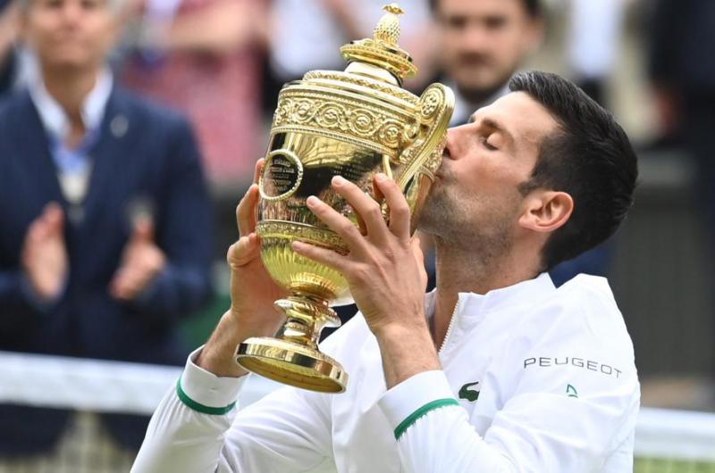 Djokovic se consagroacute en Wimbledon por sexta vez 