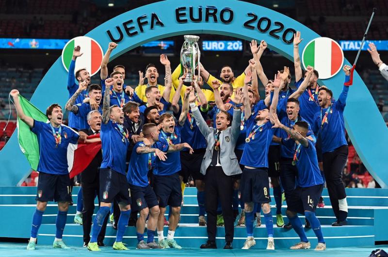 Italia festejoacute por penales su segunda conquista de la Eurocopa