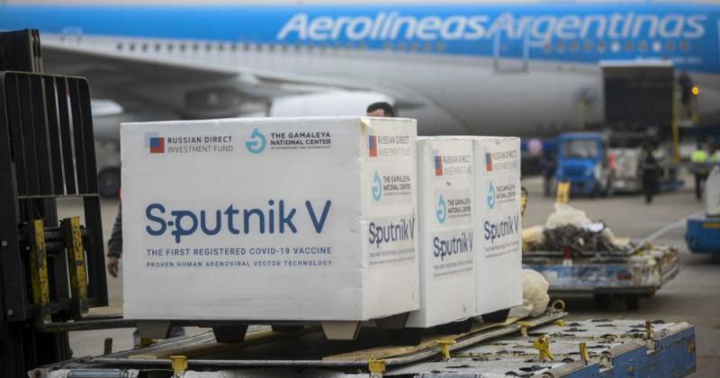 Arribaron maacutes de 500 mil vacunas Sputnik V segunda dosis y otras 768 mil de Sinopharm