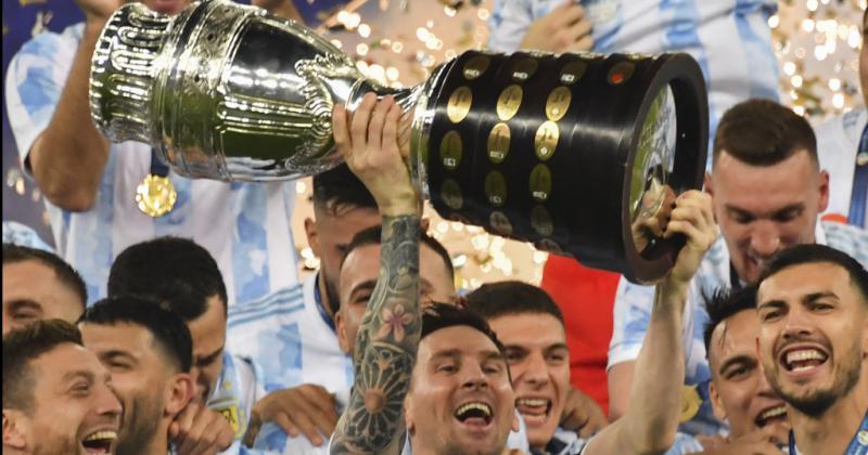 Claves para entender por queacute Argentina ganoacute la Copa Ameacuterica despueacutes de 28 antildeos