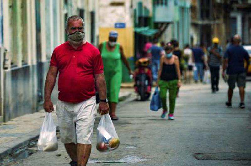 Cuba elimina aranceles de alimentos y medicinas despueacutes de las protestas