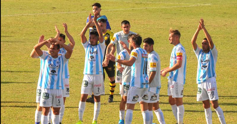 Gimnasia y Esgrima de Jujuy volvioacute al triunfo  ante Santamarina
