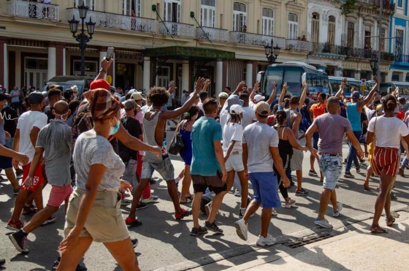 Una coalicioacuten de naciones condenoacute la represioacuten y detenciones en Cuba