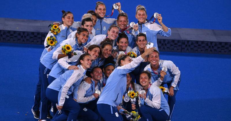 Las Leonas se cuelgan la medalla de plata por tercera vez