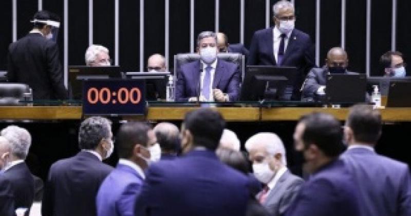 Bolsonaro sufrioacute nueva derrota electoral en el Congreso de Brasil