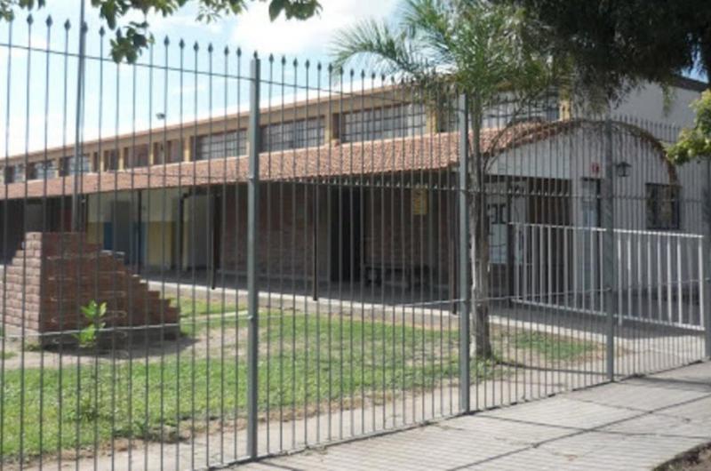 El Inadi pide la intervencioacuten del Gobierno saltentildeo a un colegio que no acepta la identidad de geacutenero