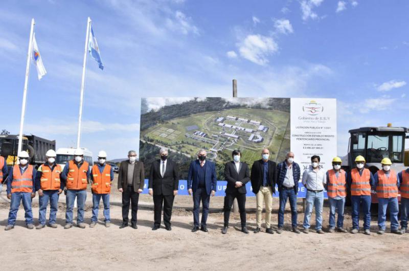 El Gobierno puso en marcha la construccioacuten de la nueva caacutercel