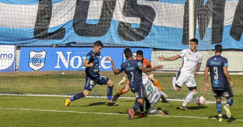 Gimnasia empatoacute con Ferro y lleva tres partidos sin ganar
