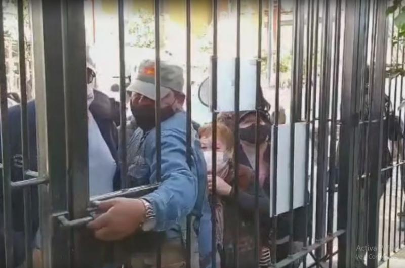  El SEOM Jujuy denuncia la detencioacuten arbitraria de un delegado gremial