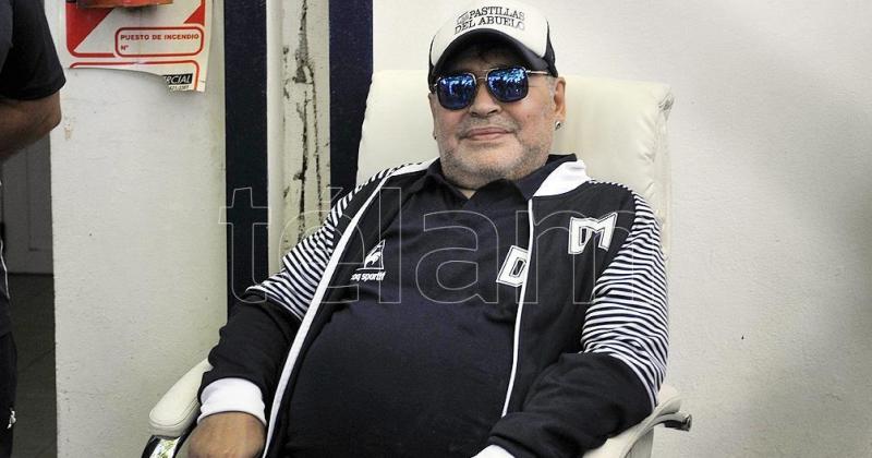 Maradona estaba luacutecido y no teniacutea nada