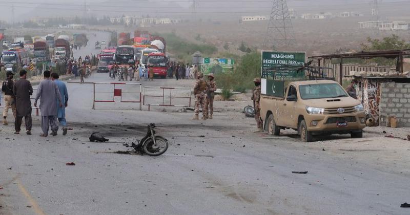 Talibanes de Pakistaacuten se adjudican atentado que dejoacute 4 muertos cerca de la frontera