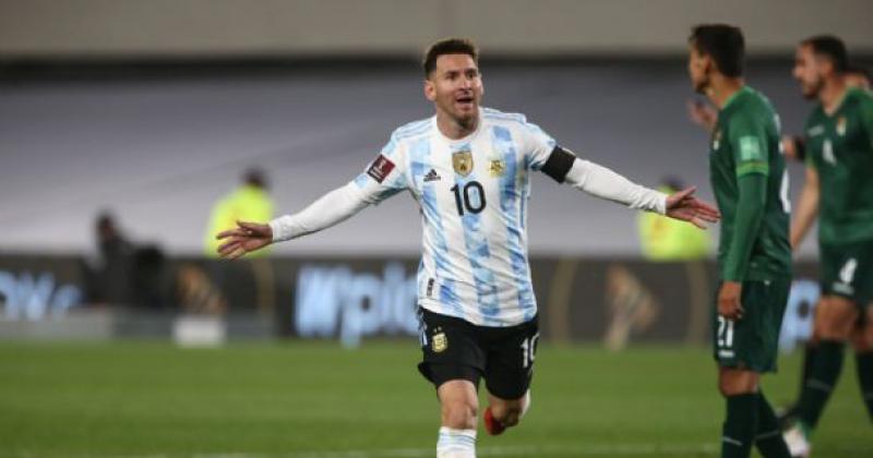 Con triplete de Messi Argentina festejo en las Eliminatorias ante Bolivia