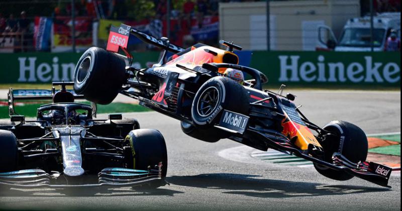 Australiano Ricciardo de McLaren aprovecha colisioacuten para ganar en Monza
