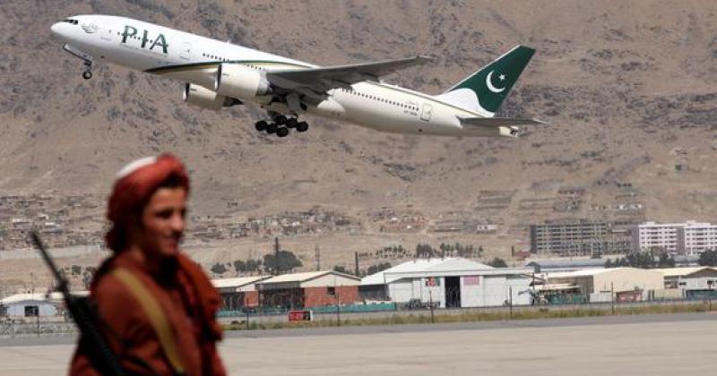 Despega de Kabul el primer vuelo comercial internacional desde la vuelta de los talibanes