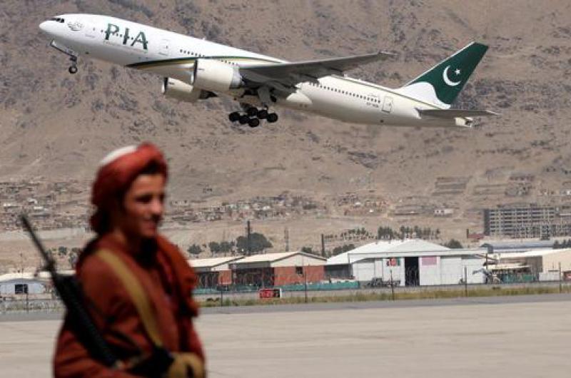 Despega de Kabul el primer vuelo comercial internacional desde la vuelta de los talibanes